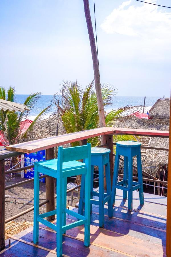 Black Sand Beachhouse Monterrico Exterior photo